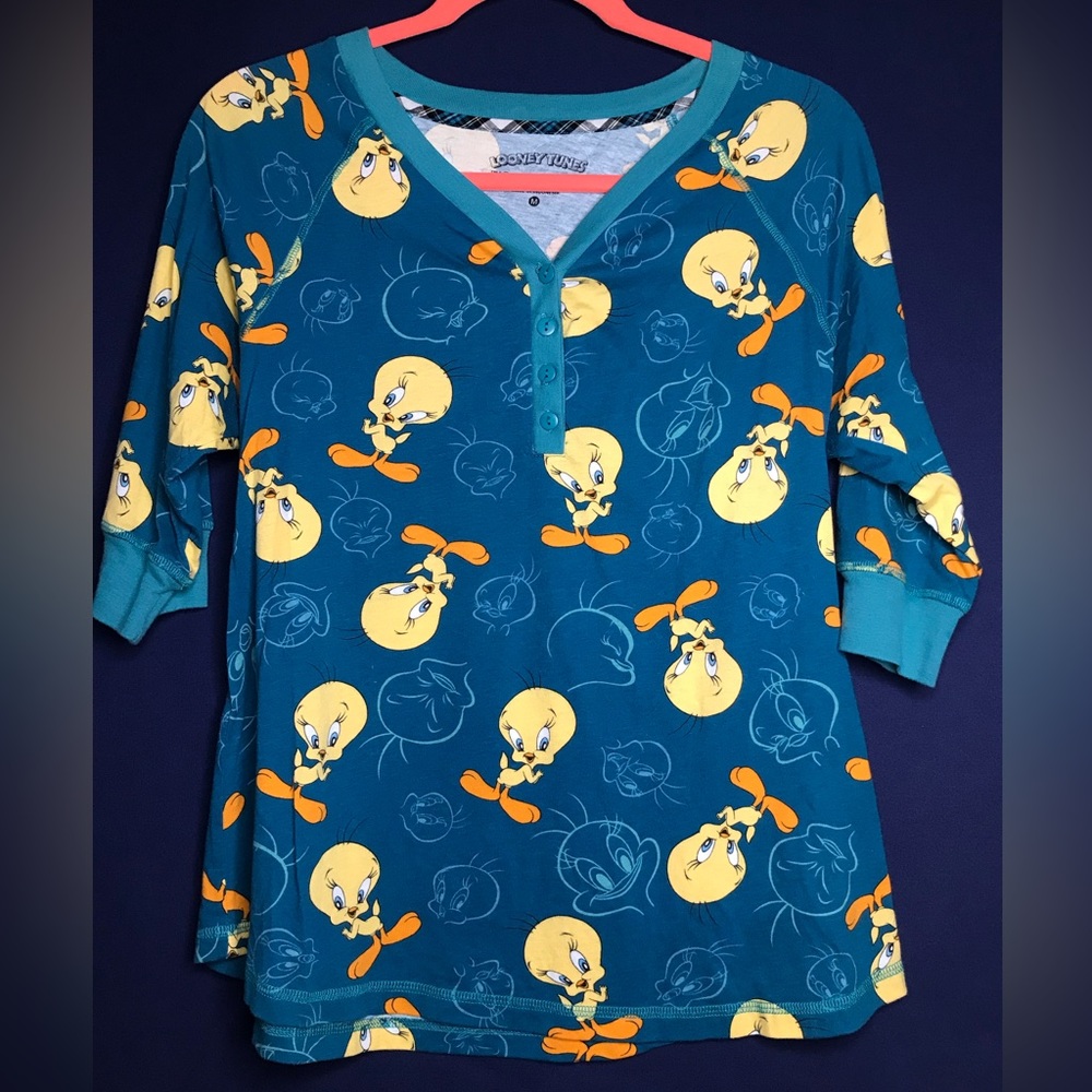 Looney tunes Tweety bird pajama shirt, vintage Henley top.3/4 sleeve top, blue